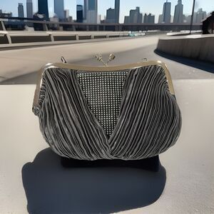 Net Silver Clutch Wpleated Fabric&detachable Strap